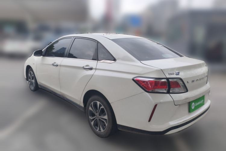 Used Venucia D60EV 2022 Standard Range Comfort Edition Exterior 3