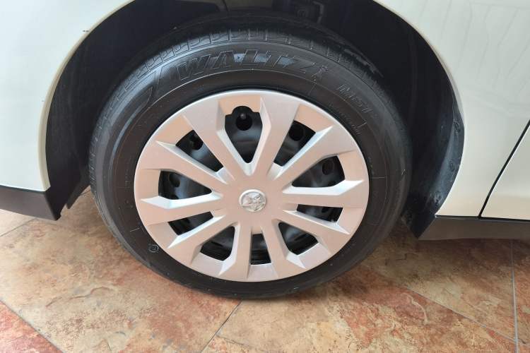 Used Venucia D60EV 2022 Standard Range Smart Drive Version Exterior 4