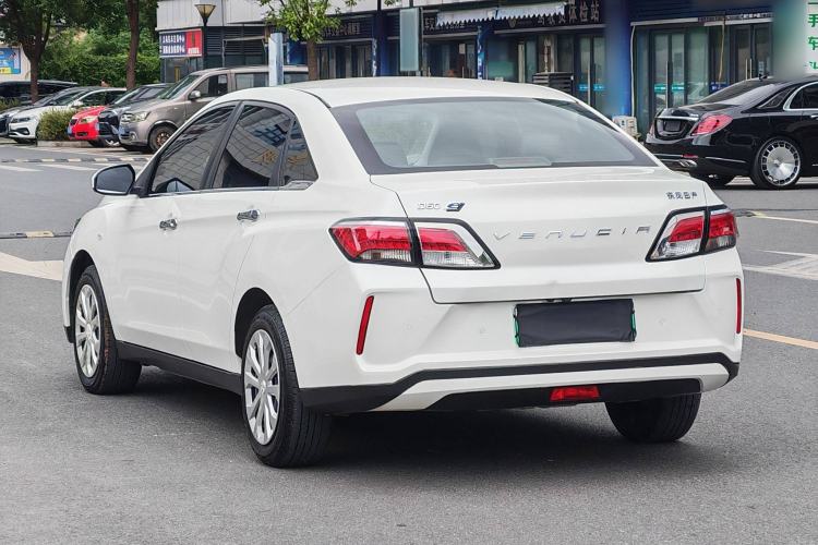 Used Venucia D60EV 2022 Standard Range Smart Drive Version Exterior 4