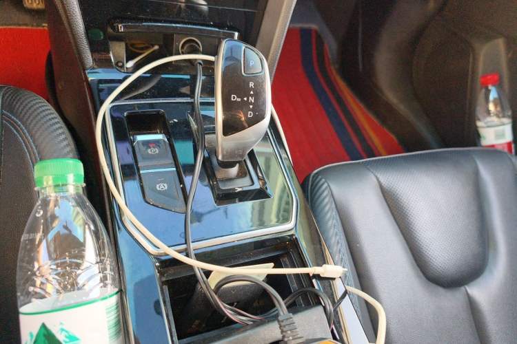 Used Venucia D60EV 2022 Standard Range Smart Drive Version Gear Lever