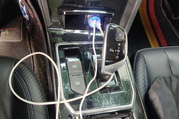 Used Venucia D60EV 2022 Standard Range Smart Drive Version Gear Lever