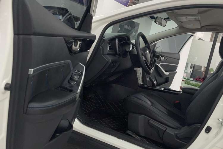 Used Venucia D60EV 2022 Standard Range Smart Drive Version Interior 2