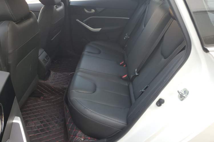 Used Venucia D60EV 2022 Standard Range T3 Interior 4