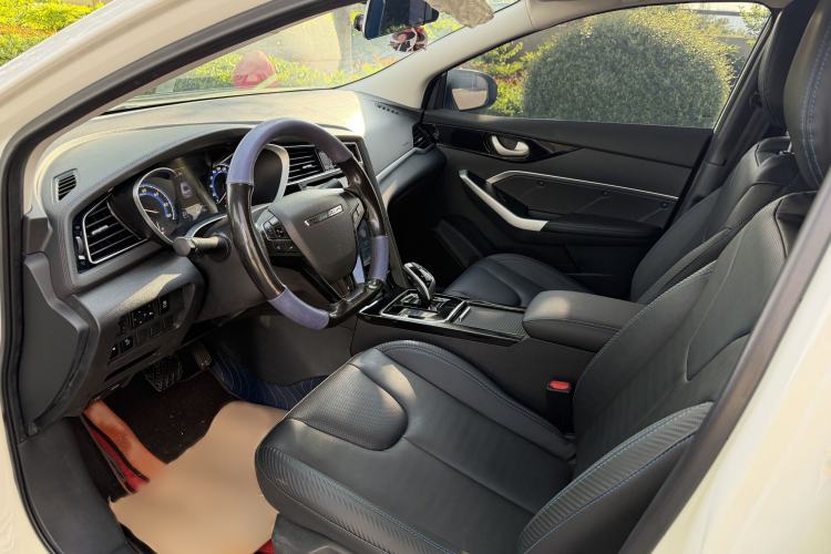 Used Venucia D60EV 2022 Standard Range T3 Interior 8