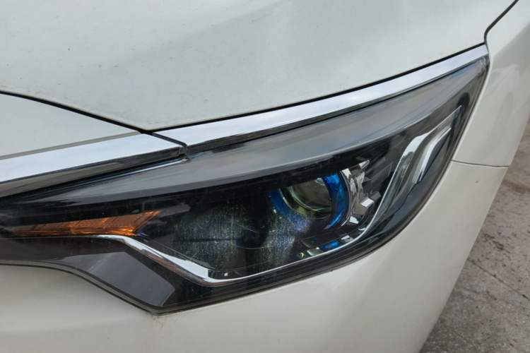 Used Venucia D60EV 2022 Standard Range Comfort Edition Left Front Headlight