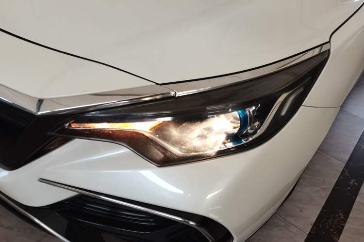 Used Venucia D60EV 2022 Standard Range Smart Drive Version Left Front Headlight
