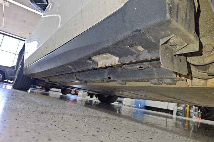 Used Venucia D60EV 2022 Standard Range T3 Left Side Sill