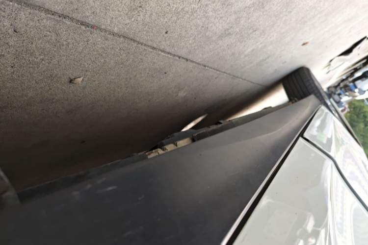 Used Venucia D60EV 2022 Standard Range Comfort Edition Left Side Sill