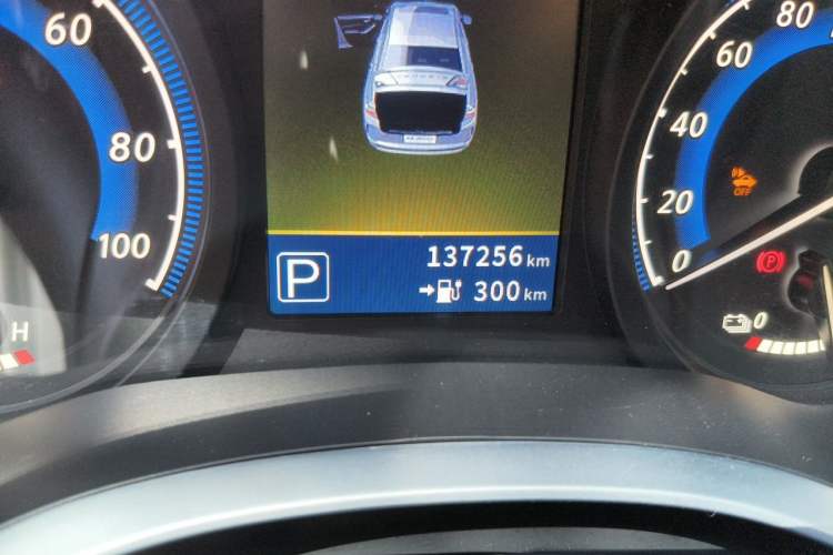 Used Venucia D60EV 2022 Standard Range Comfort Edition Odometer Close Up