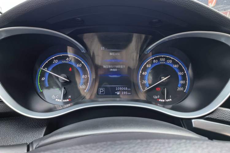 Used Venucia D60EV 2022 Standard Range Smart Drive Version Odometer Close Up