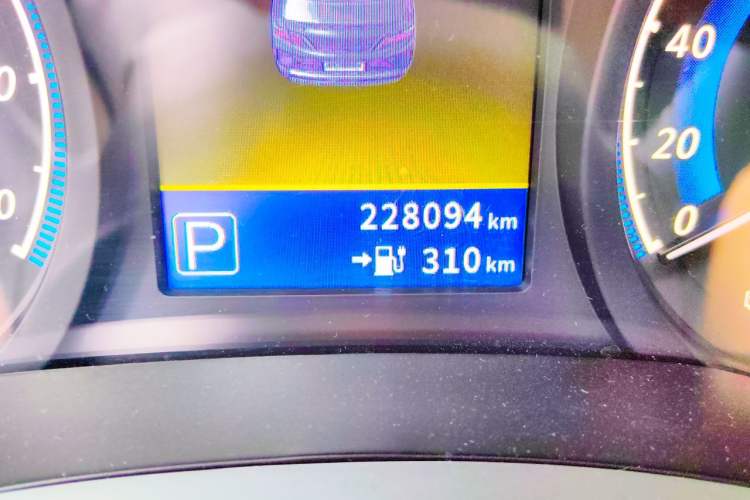 Used Venucia D60EV 2022 Standard Range Smart Drive Version Odometer Close Up