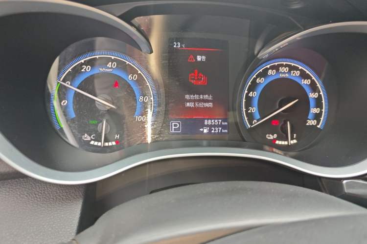 Used Venucia D60EV 2022 Battery-Swap Version Odometer Close Up