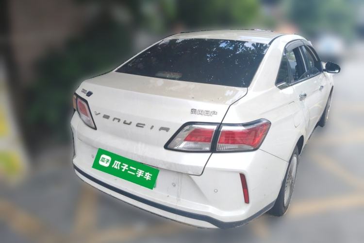 Used Venucia D60EV 2022 Standard Range Smart Drive Version Rear Right 45 Deg