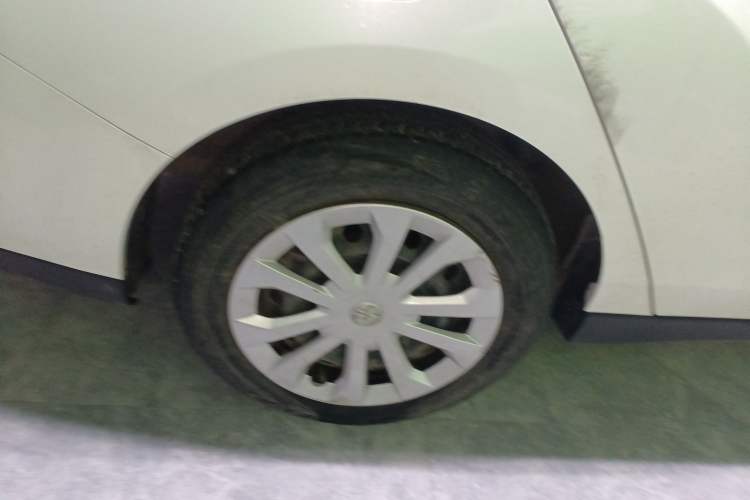 Used Venucia D60EV 2022 Standard Range Smart Drive Version Right Rear Wheel Hub