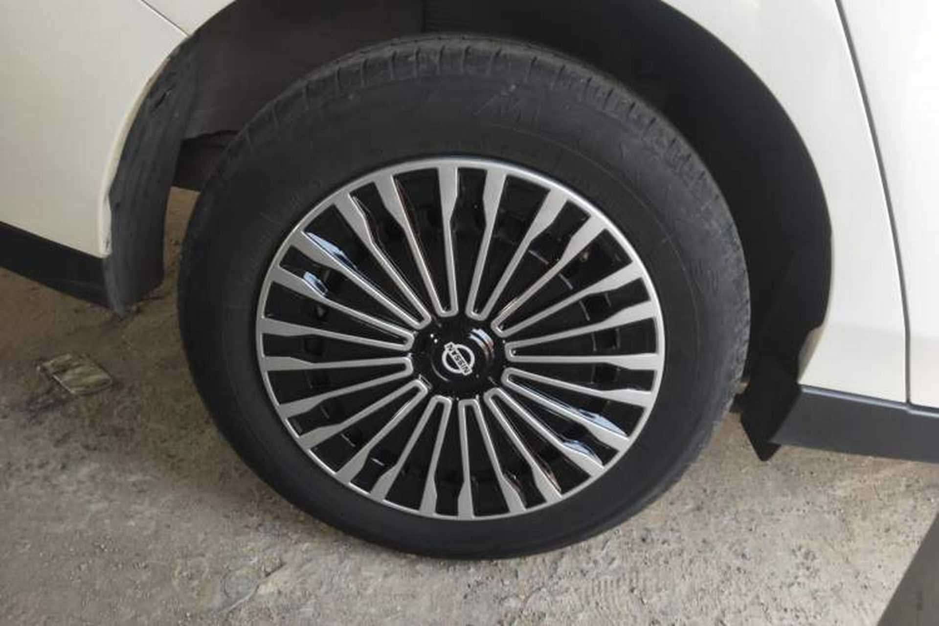 Used Venucia D60EV 2022 Standard Range Smart Drive Version Right Rear Wheel Hub