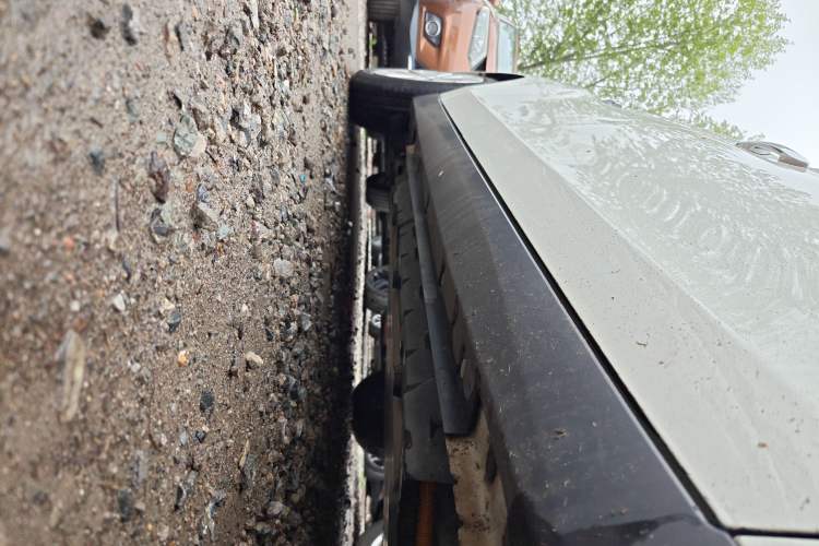 Used Venucia D60EV 2022 Standard Range Smart Drive Version Right Side Sill