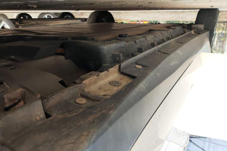 Used Venucia D60EV 2022 Standard Range Smart Drive Version Right Side Sill