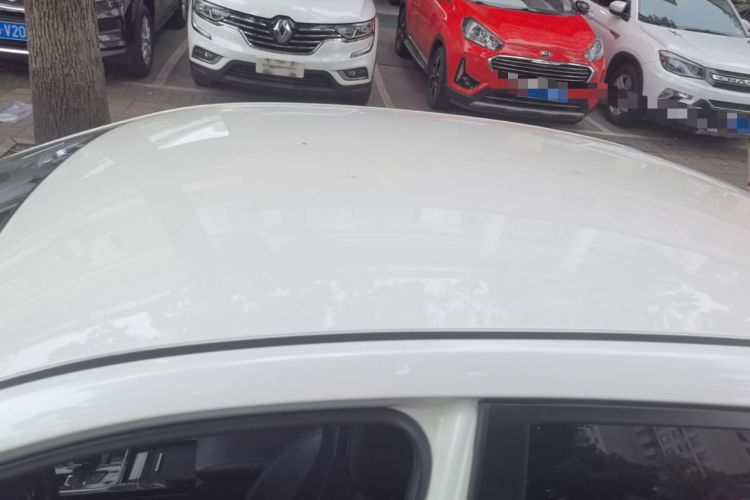 Used Venucia D60EV 2022 Standard Range Smart Drive Version Roof