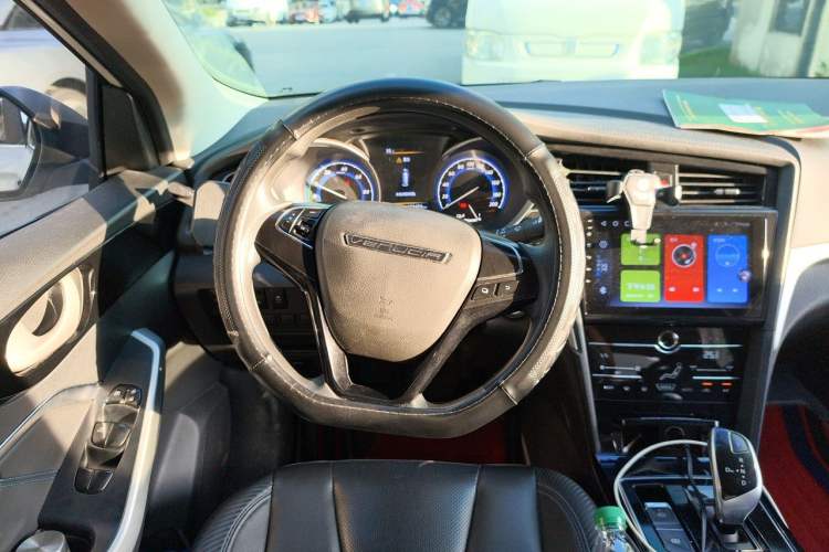 Used Venucia D60EV 2022 Standard Range Smart Drive Version Steering Wheel