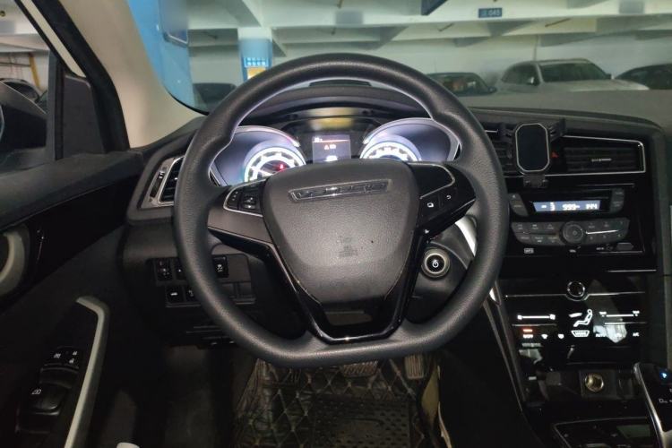 Used Venucia D60EV 2022 Standard Range Smart Drive Version Steering Wheel