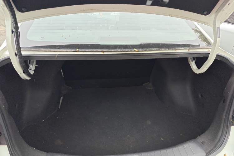 Used Venucia D60EV 2022 Standard Range Smart Drive Version Trunk