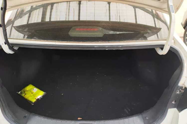 Used Venucia D60EV 2022 Standard Range Smart Drive Version Trunk