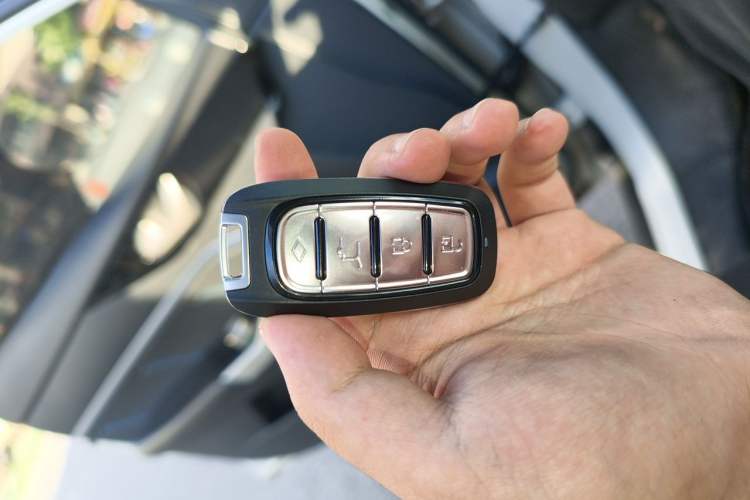 Used Venucia D60EV 2022 Standard Range Smart Drive Version Vehicle Key
