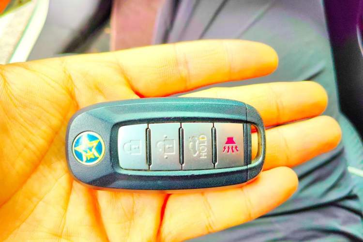 Used Venucia D60EV 2022 Standard Range Smart Drive Version Vehicle Key