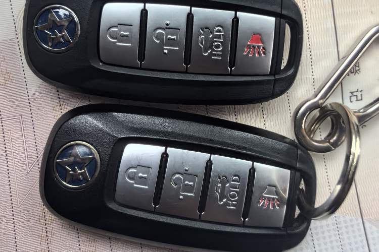 Used Venucia D60EV 2022 Standard Range Smart Drive Version Vehicle Key