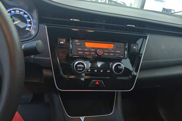 Used Venucia D60EV 2023 PLUS Comfort Edition RJ Model Audio And AC Panel