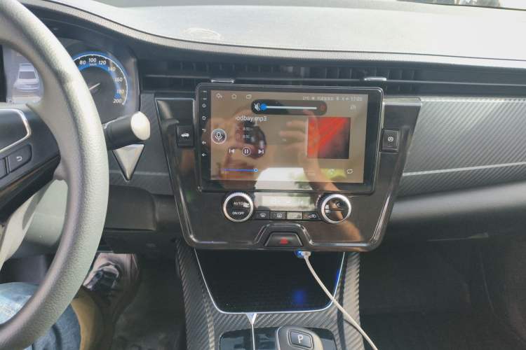 Used Venucia D60EV 2023 PLUS Comfort Edition SI Model Audio And AC Panel