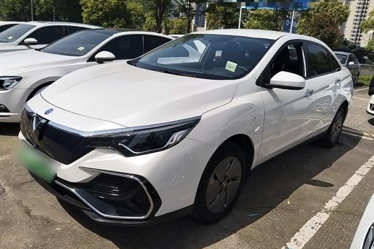 Used Venucia D60EV 2023 PLUS Comfort Edition CI Model Guazi used car, China used car export, Used car for sale, Used cars, Cheapest cars for sale