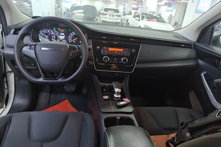 Used Venucia D60EV 2023 PLUS Comfort Edition RJ Model Center Console