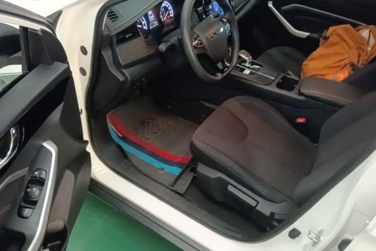 Used Venucia D60EV 2023 PLUS Comfort Edition SI Model Driver Seat