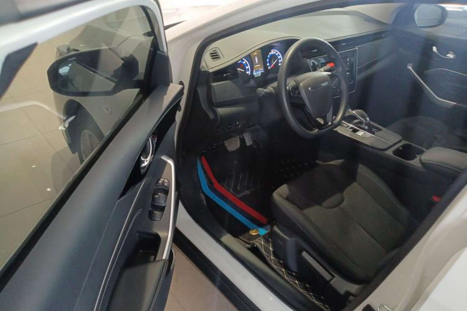 Used Venucia D60EV 2023 PLUS Comfort Edition CI Model Driver Seat