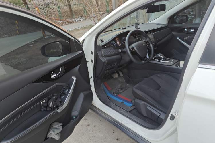 Used Venucia D60EV 2023 PLUS Comfort Edition RJ Model Driver Seat