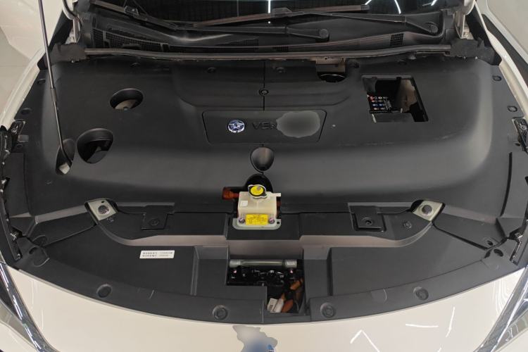 Used Venucia D60EV 2023 PLUS Comfort Edition CI Model Engine Bay