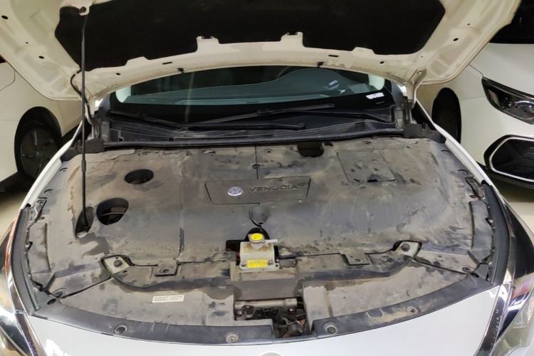 Used Venucia D60EV 2023 PLUS Comfort Edition SI Model Engine Bay