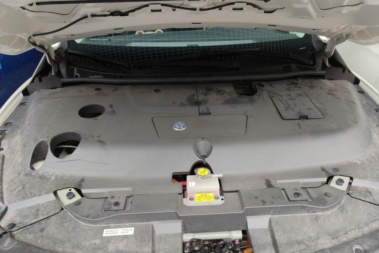 Used Venucia D60EV 2023 PLUS Comfort Edition SI Model Engine Bay