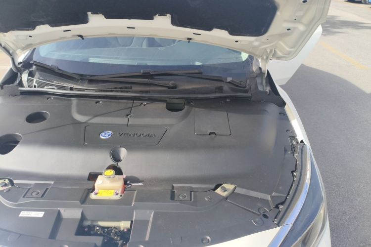 Used Venucia D60EV 2023 PLUS Comfort Edition SI Model Engine Bay Left