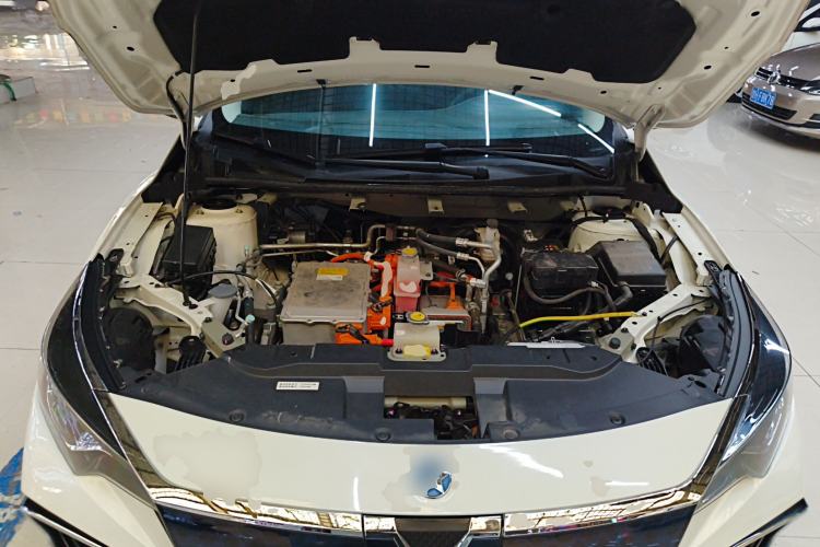 Used Venucia D60EV 2023 PLUS Comfort Edition CI Model Engine Bay