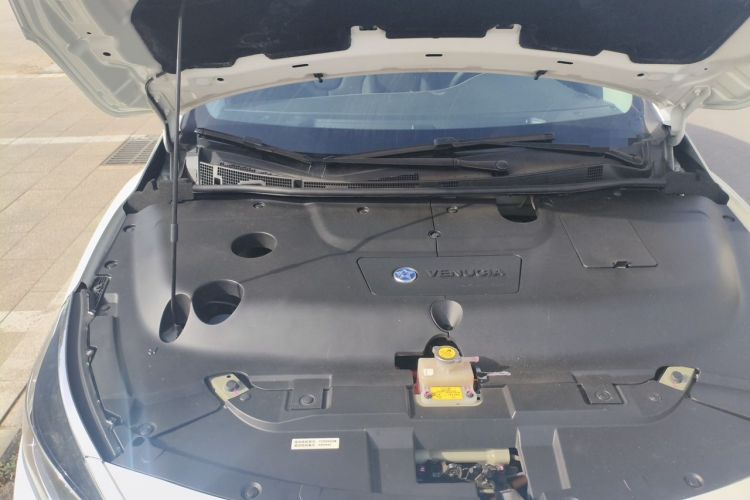 Used Venucia D60EV 2023 PLUS Comfort Edition SI Model Engine Bay Right