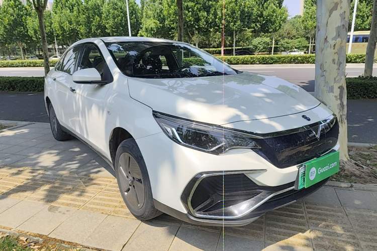 Used Venucia D60EV 2023 PLUS Comfort Edition RJ Model Exterior 1