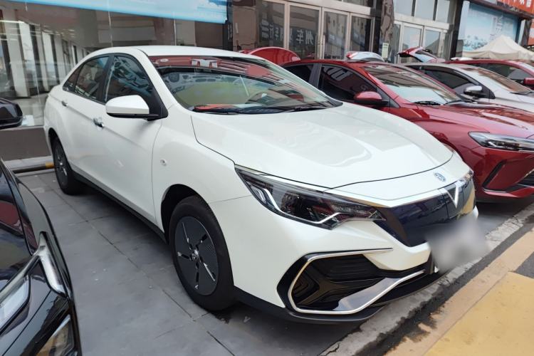 Used Venucia D60EV 2023 PLUS Comfort Edition SI Model Exterior 2