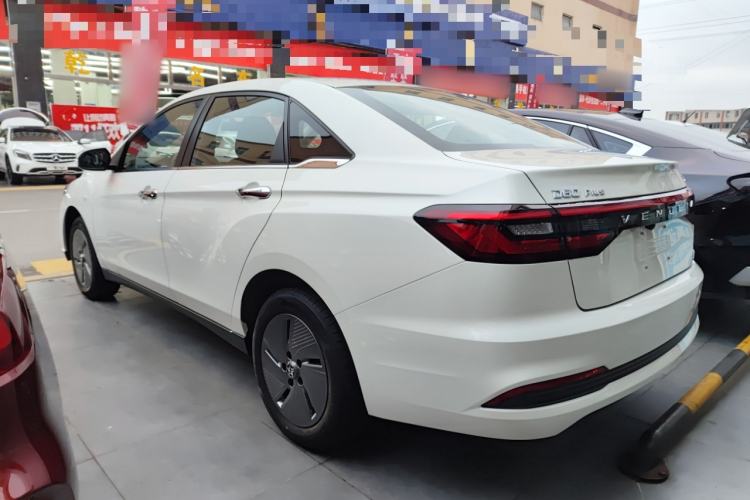 Used Venucia D60EV 2023 PLUS Comfort Edition SI Model Exterior 3