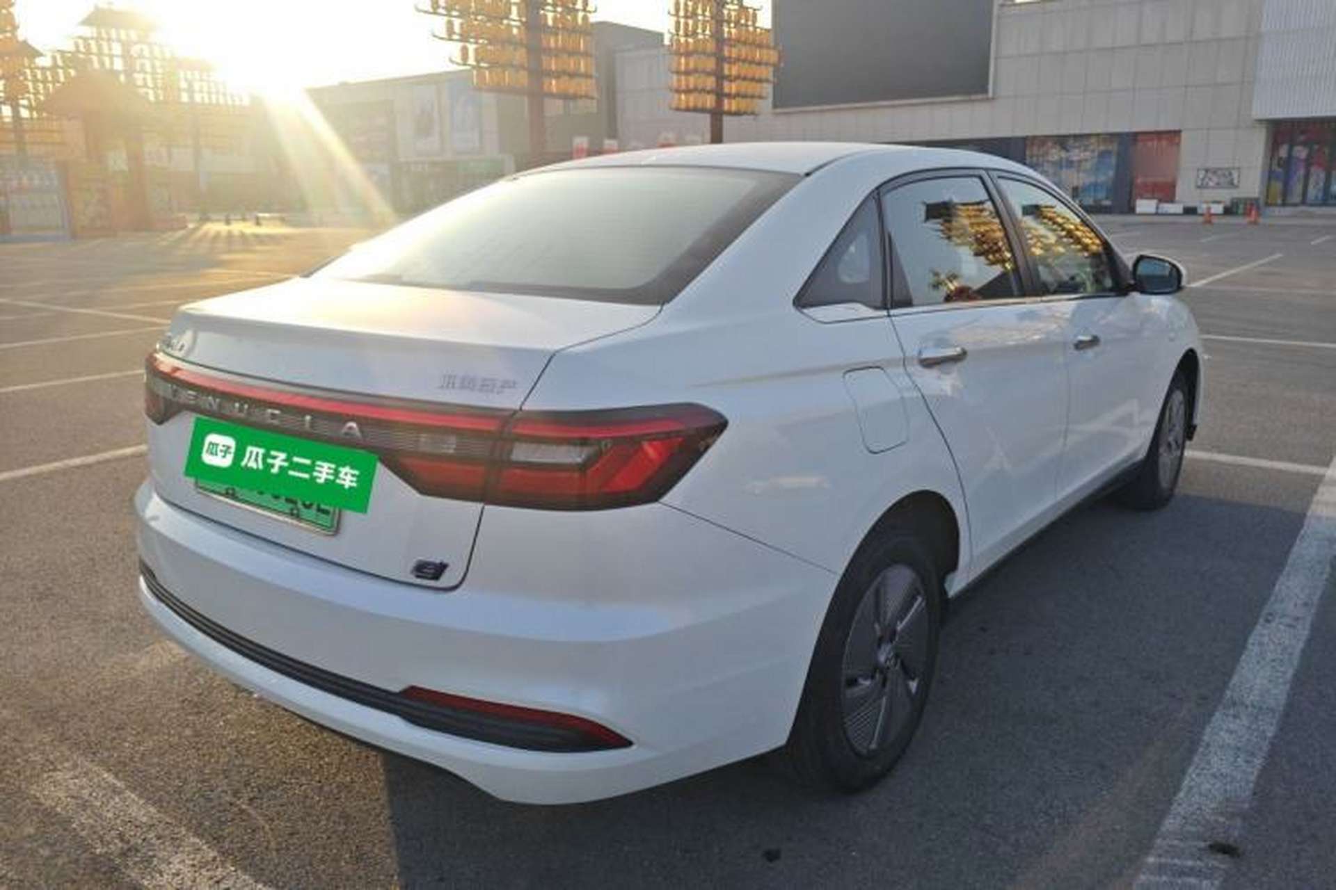 Used Venucia D60EV 2023 PLUS Comfort Edition SI Model Exterior 5