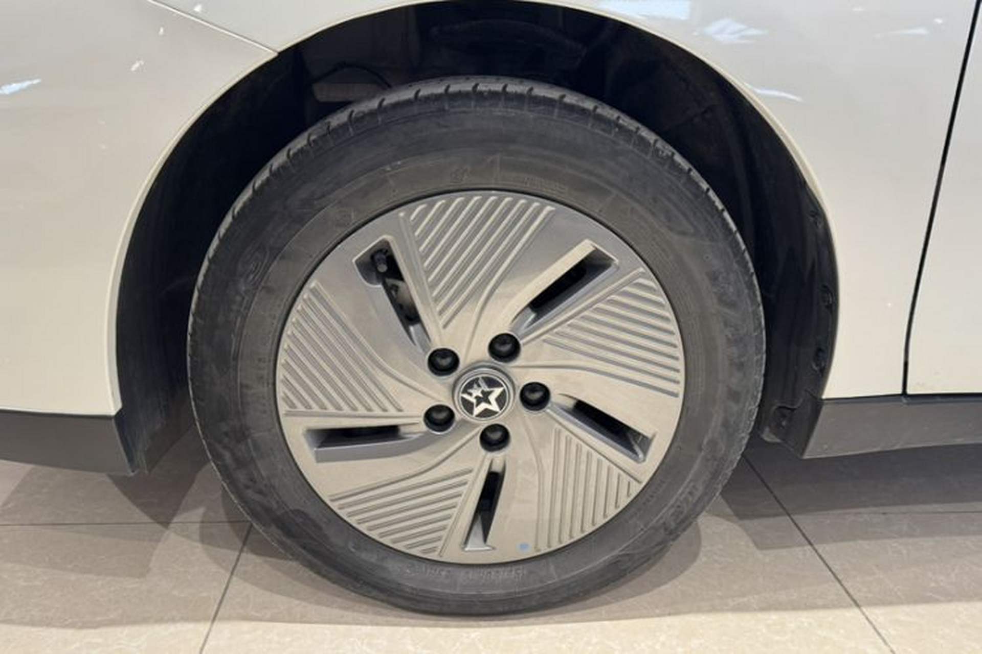 Used Venucia D60EV 2023 PLUS Comfort Edition CI Model Exterior 7