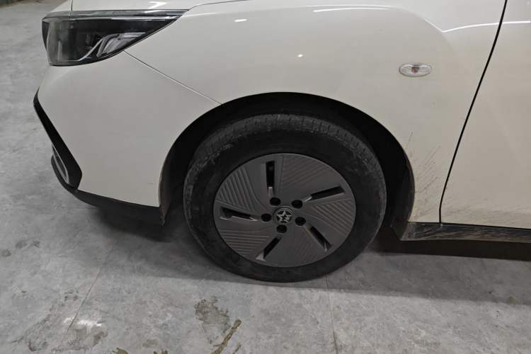 Used Venucia D60EV 2023 PLUS Comfort Edition RJ Model Exterior 7