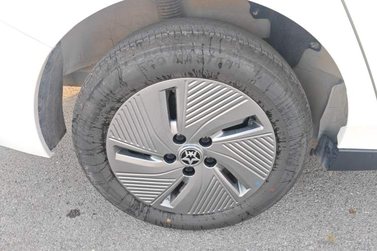 Used Venucia D60EV 2023 PLUS Comfort Edition SI Model Exterior 8