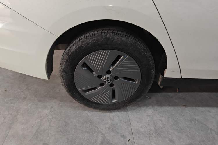 Used Venucia D60EV 2023 PLUS Comfort Edition RJ Model Exterior 8